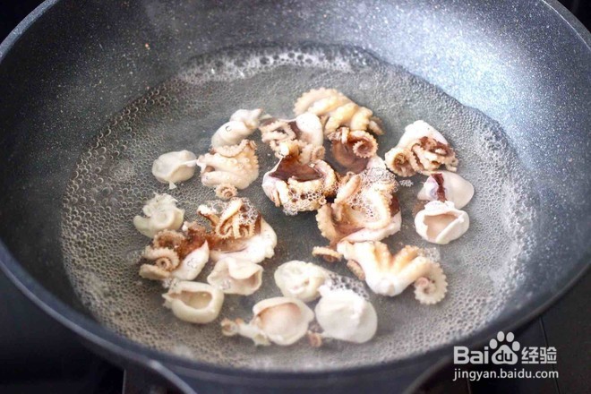 桃花蛸爆莴苣的做法