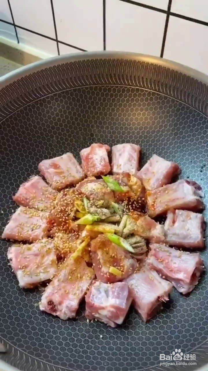 如何制作好吃的香炸孜然排骨