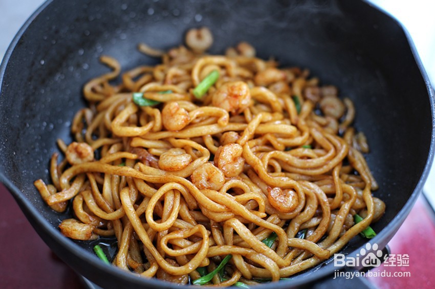 葱油虾仁炒面怎么做?
