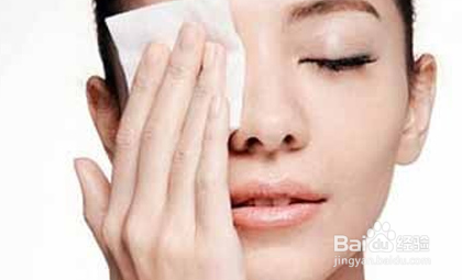 标准卸妆步骤是怎样的？