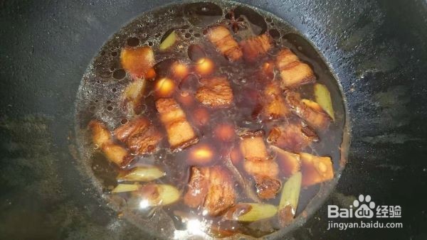 贴秋膘 鹌鹑蛋红烧肉