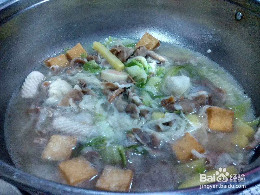 白菜虾仁土豆火锅丸羊肉片火锅