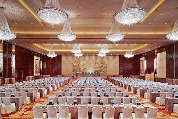 开会发言的技巧？