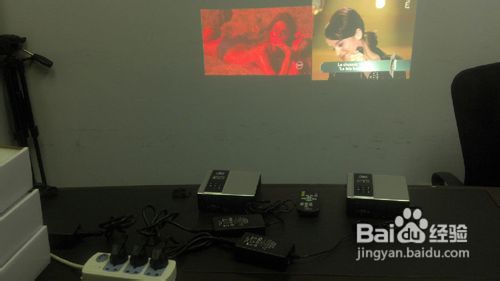 魔影告诉你如何挑选一台适合家用的微型投影机