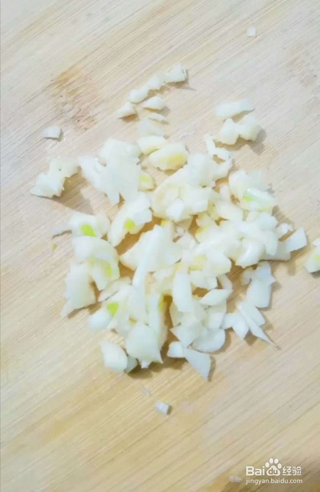 土豆丝炒芹菜的做法