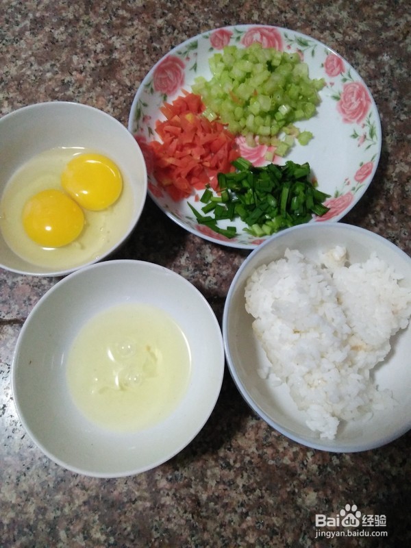 鸡蛋炒饭的做法