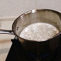 迷迭香奶茶的做法