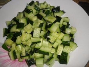 早餐吃什么？五彩炒饭+番茄蛋汤
