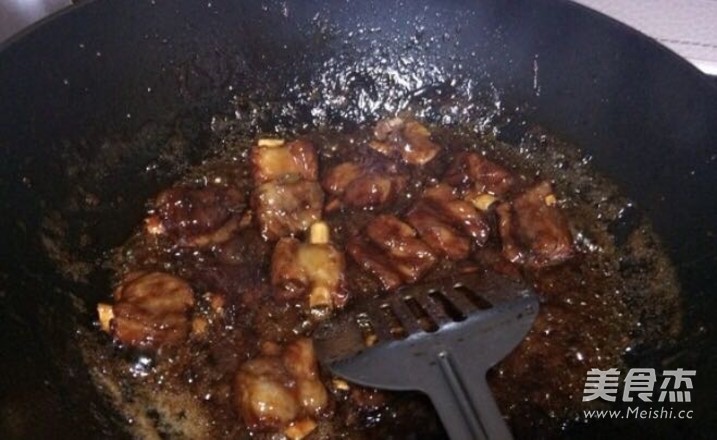 糖醋排骨的做法