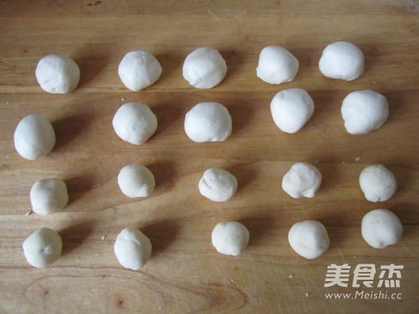 栗香梅花酥的做法