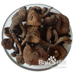 东北小鸡炖蘑菇的做法