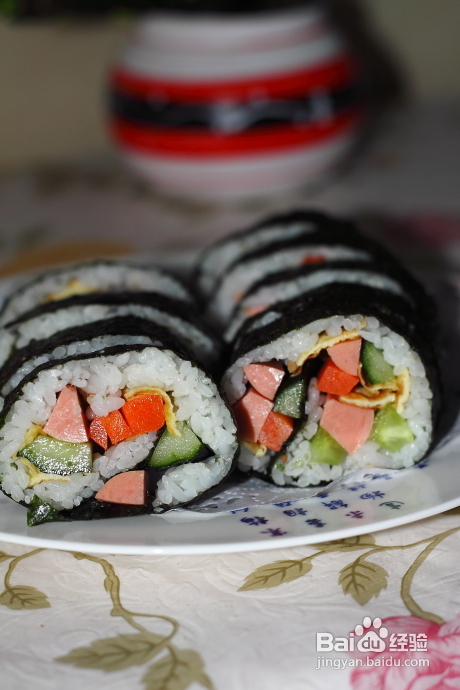 春游携带方便的紫菜包饭