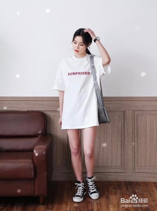 韩版T恤10款新夏季时尚穿搭法则