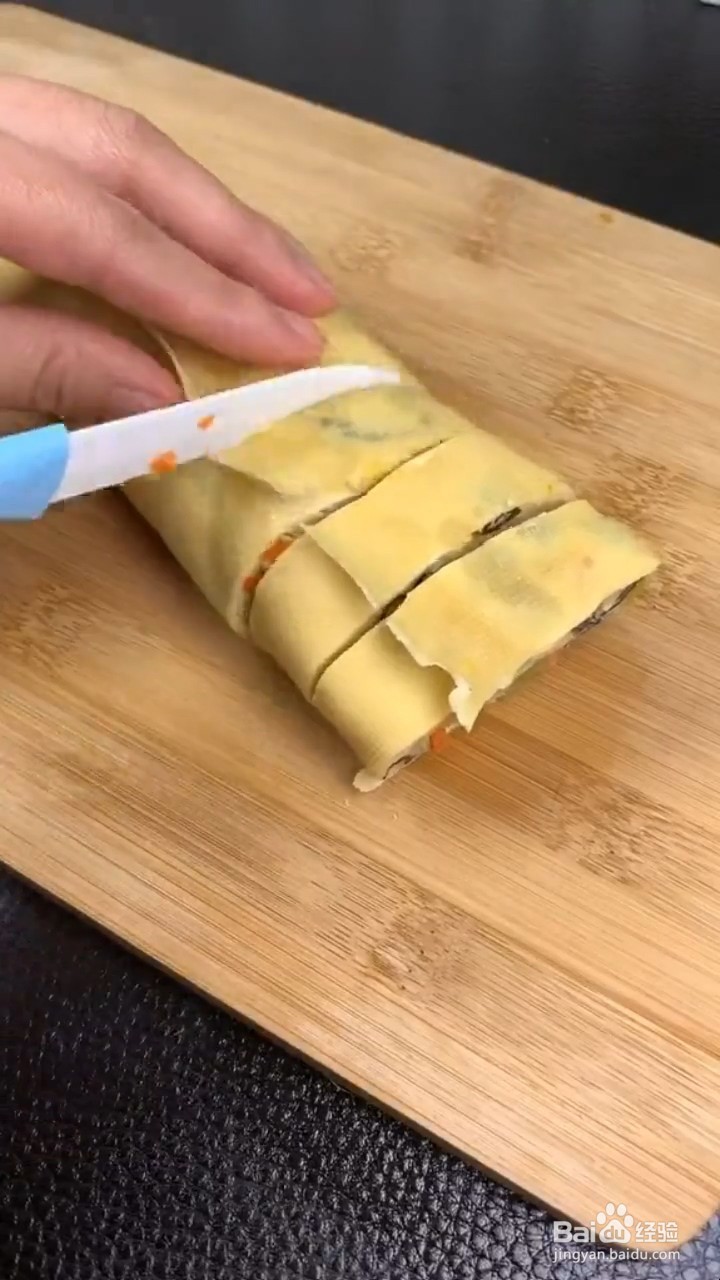如何制作鸡胸肉卷