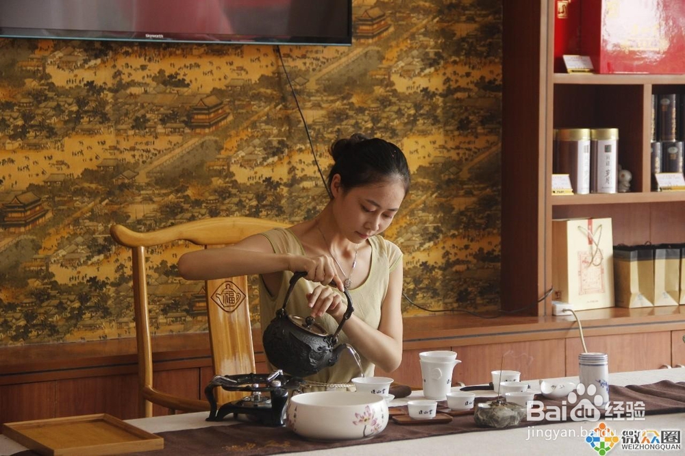 喝茶养生，但是这几个时间点老人千万不要喝