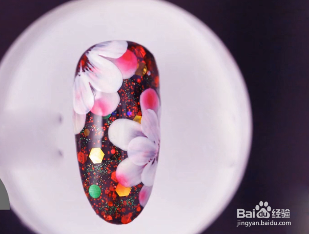 怎样做华丽的泡泡花指甲