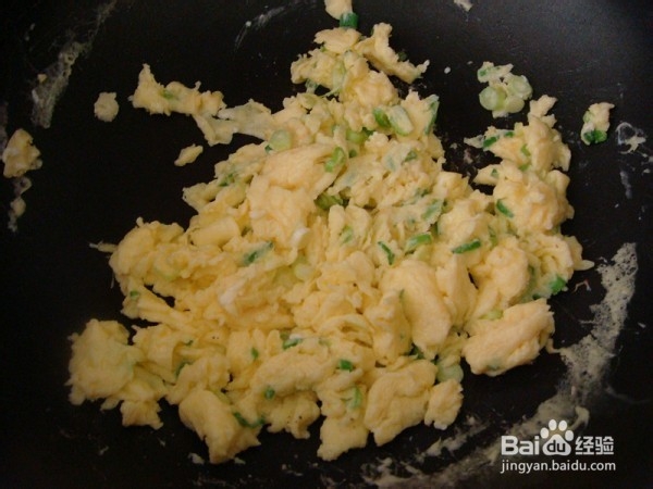 鲜嫩炒蛋的做法