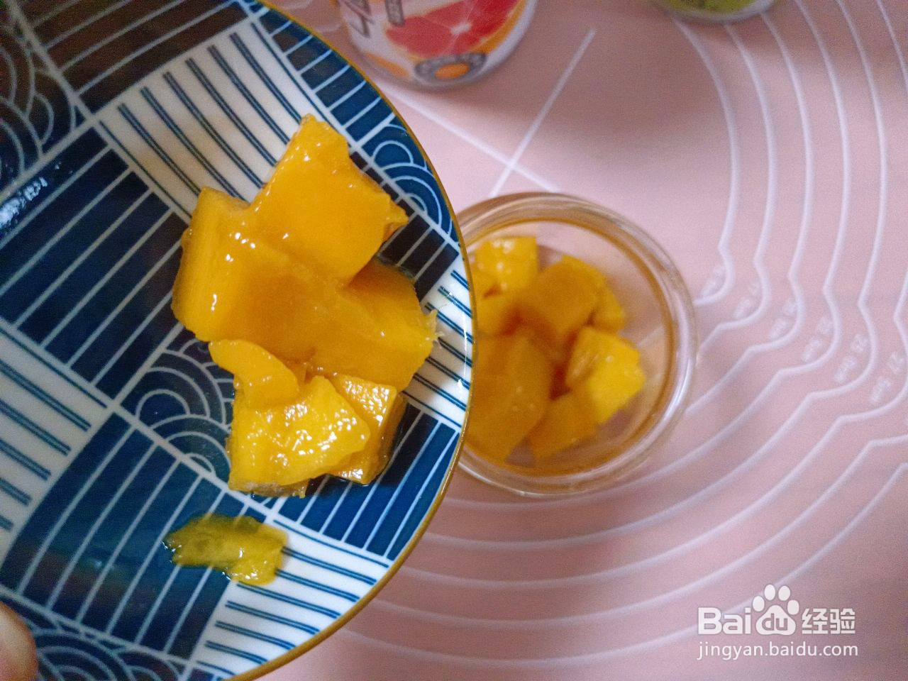 芒果桃桃气泡水的做法