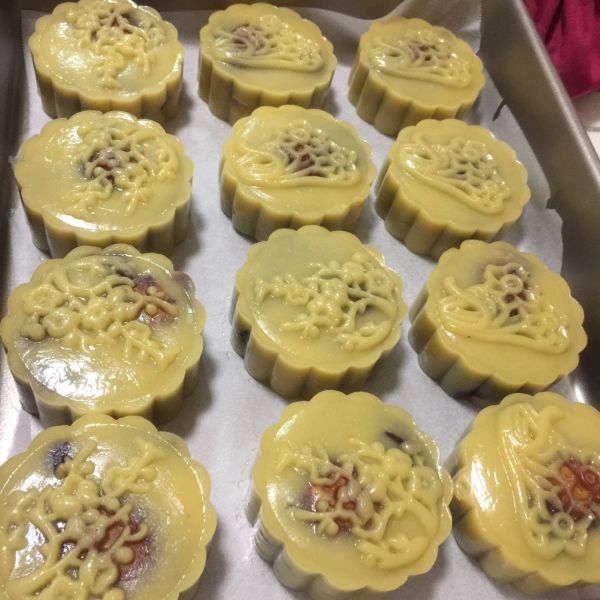 蛋黄豆沙广式月饼(75克)