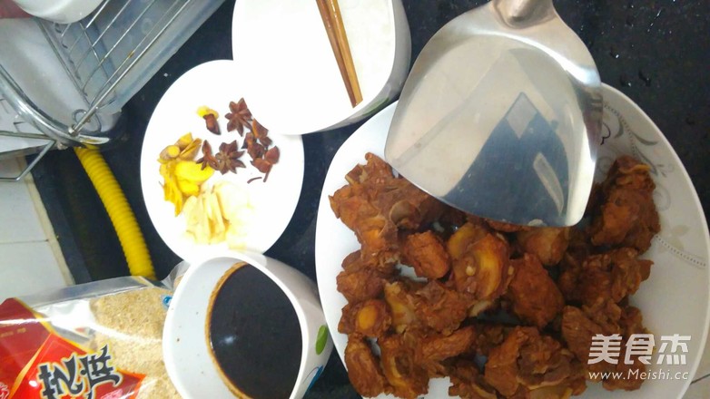 糖醋排骨的做法