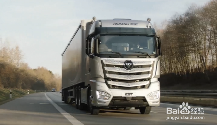 欧曼EST超级卡车搭载的ZF自动变速箱有哪些优势