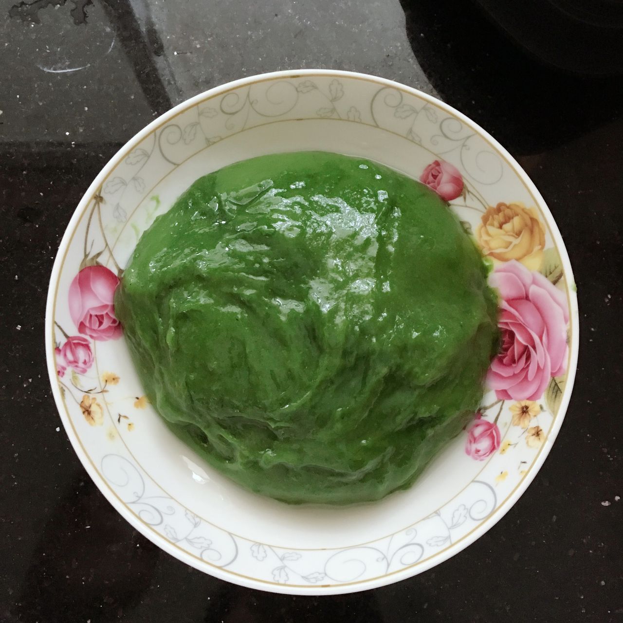 超美味的豆沙咸黄肉松青团,每一口都是满满的幸福!