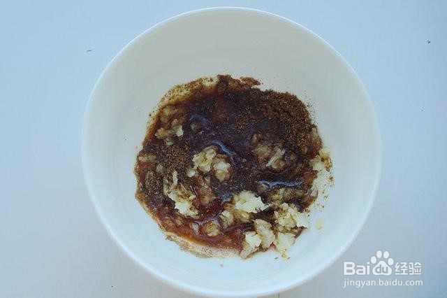 麻辣味的蒜泥拌鸡丝