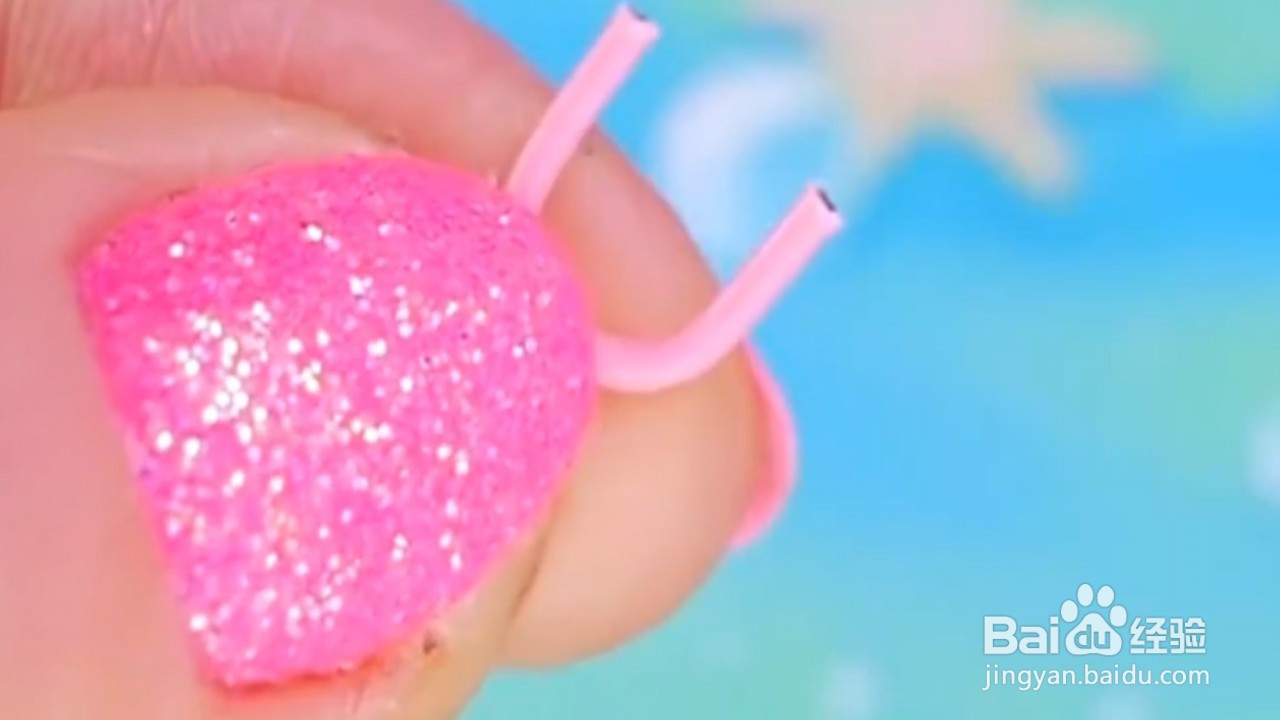 如何给你的小芭比娃娃做可爱的小物品