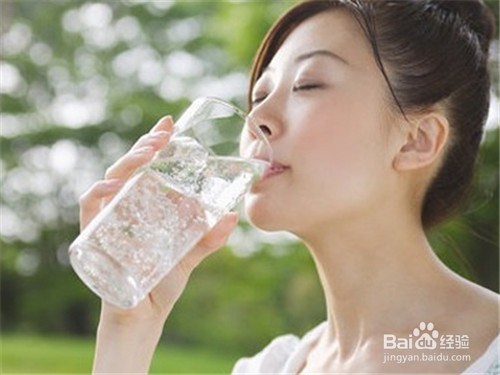 喝酒前吃什么不容易醉