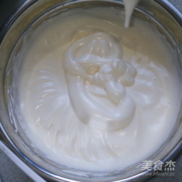 酸奶果酱海绵纸杯蛋糕