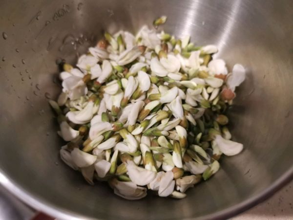 春日限定槐花麦饭