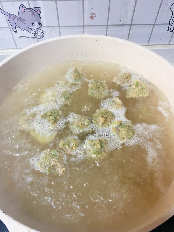 冬瓜粉丝丸子汤