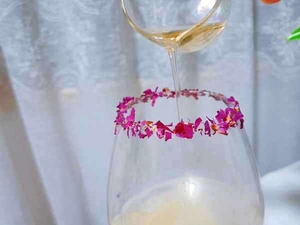 秋季落日红石榴气泡水