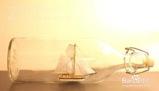 怎样用一个塑料瓶做一艘船