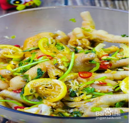 柠檬酸辣鸡爪做法