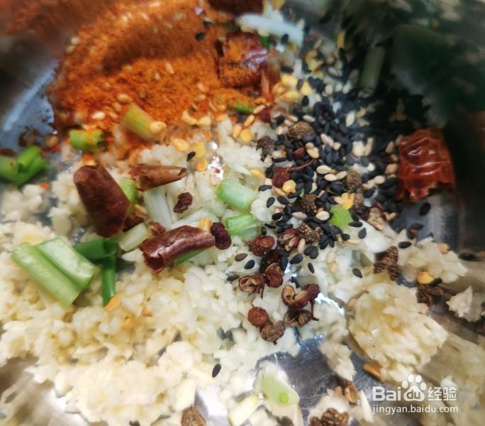 凉拌麻辣藕片的做法