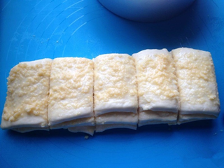 椰蓉炼乳面包怎么做？