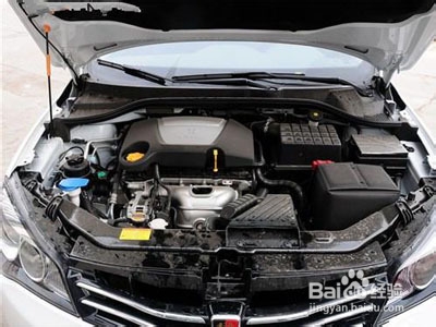 高速公路行车紧记六点