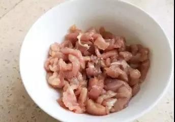 家常芦笋炒肉丝