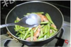 芦笋香煎北极虾