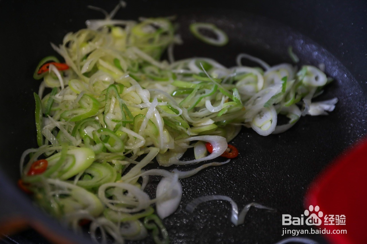 葱烧青花鱼的做法