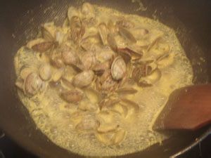 香叶咖哩花蛤意面