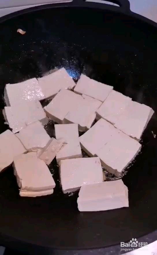 教你做有胃口的松茸春笋煲豆腐