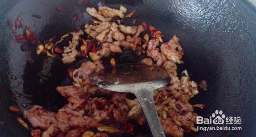 如何做家常的芹菜炒肉