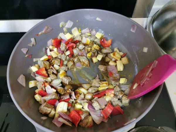 黑椒杏鲍菇牛肉粒