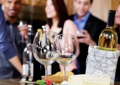 在生活中如何交友