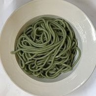 制作牛肉酱拌面