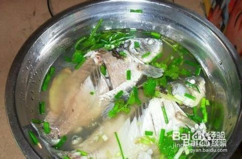 炖鲫鱼的科学营养做法