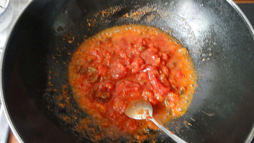 西红柿炒鸡蛋可以加糖吗