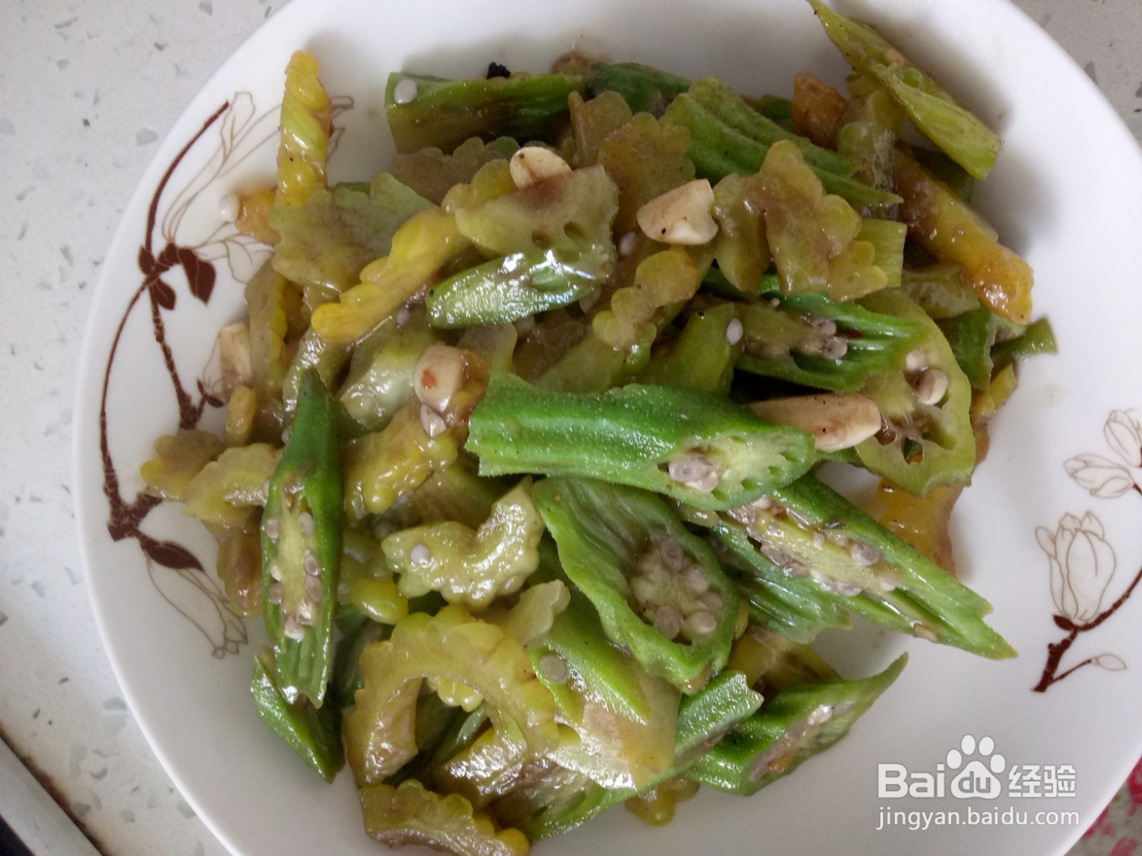 家常苦瓜炒秋葵